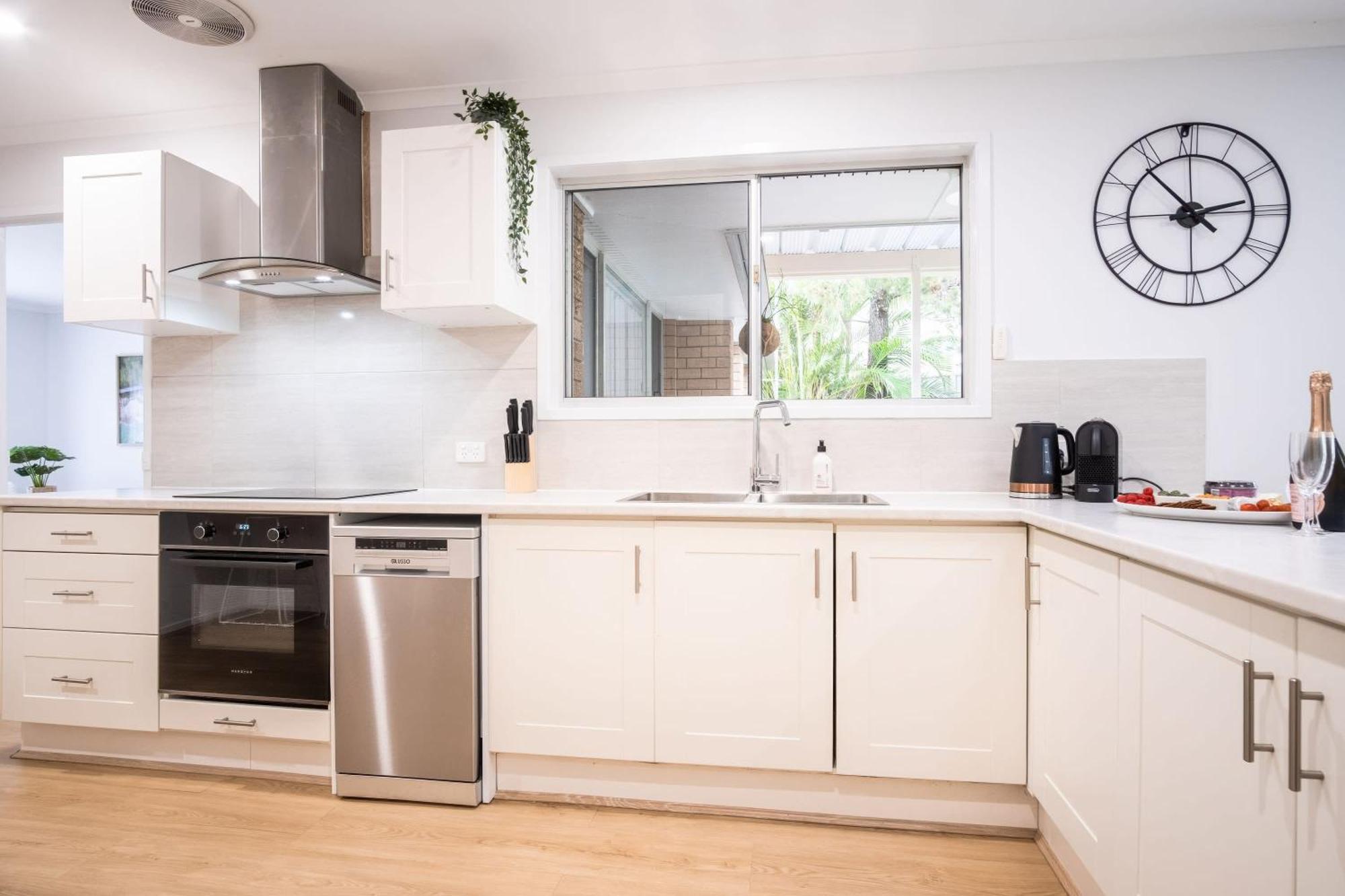 Holiday home Pet Friendly Battery Hill Away From *