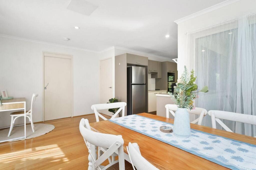 Holiday home Fully Airconditioned, Pet Friendly, 5mins To *