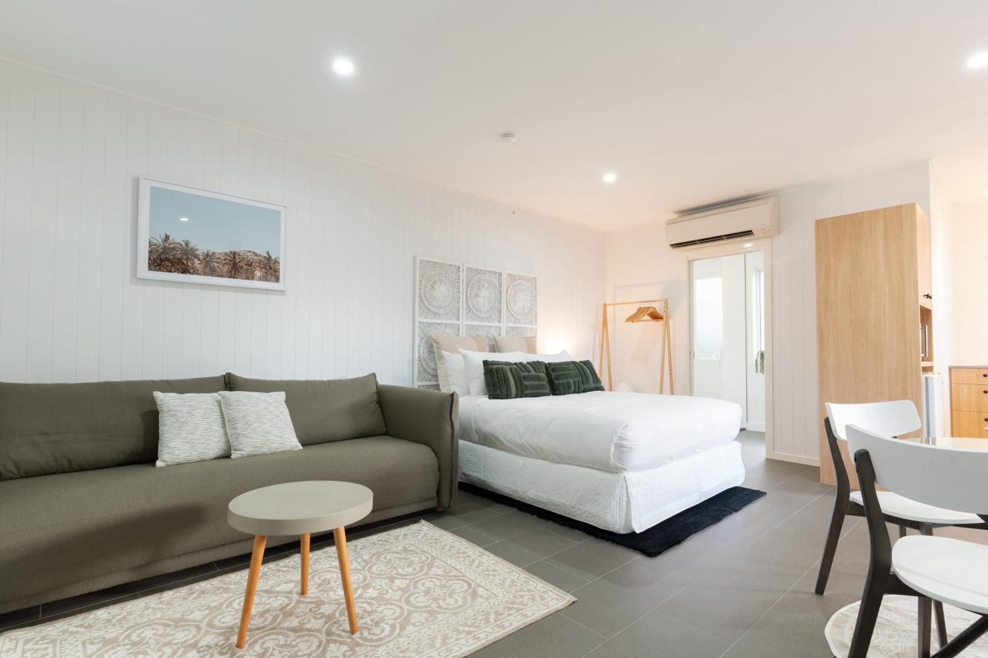 Kombali At Moffat Holiday home Caloundra