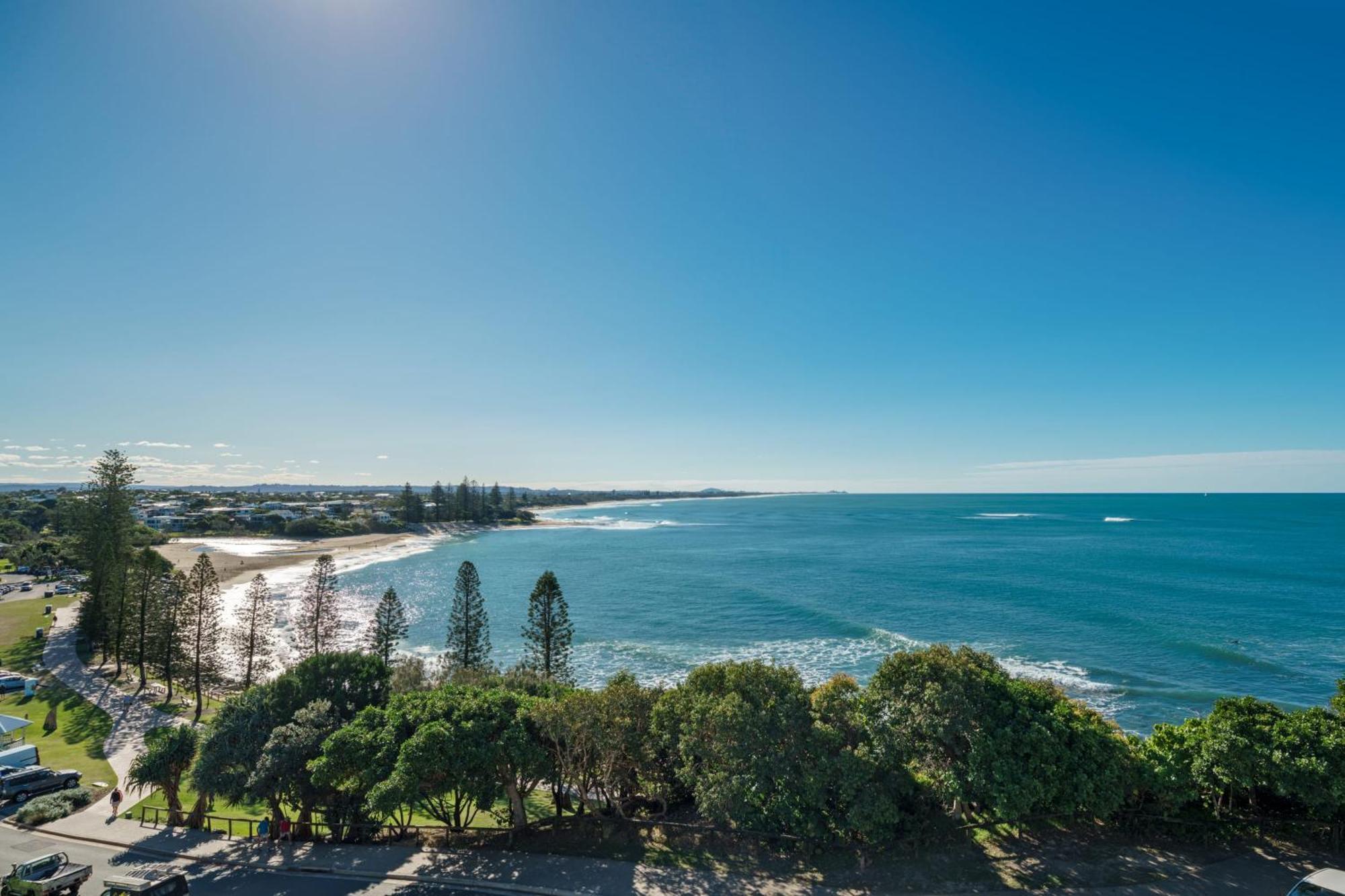 Apartment Ocean Front Views With Rooftop Terrace Caloundra