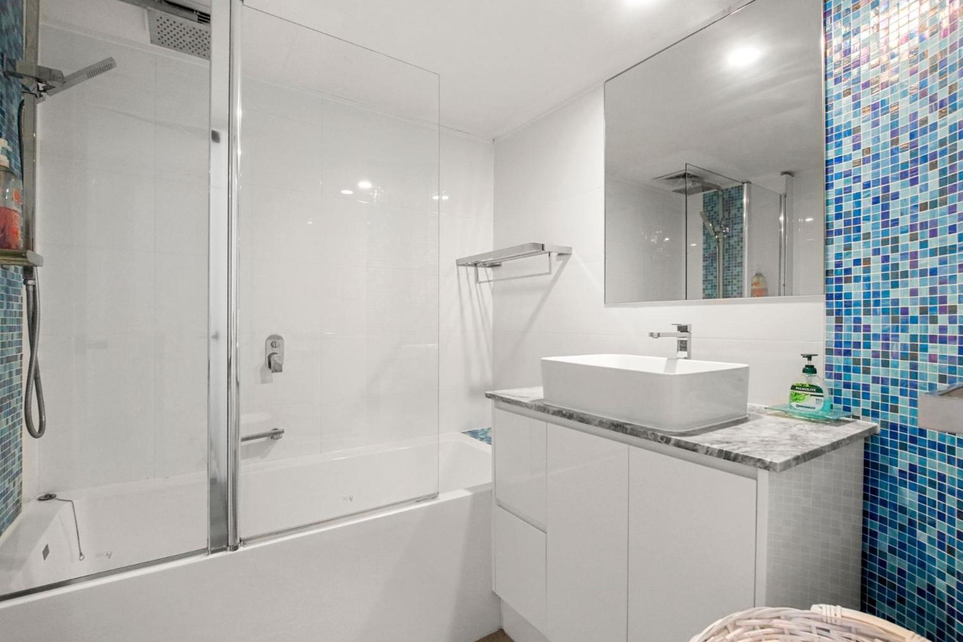 Monterey Unit 17, 27 Warne Tce Kings * Caloundra