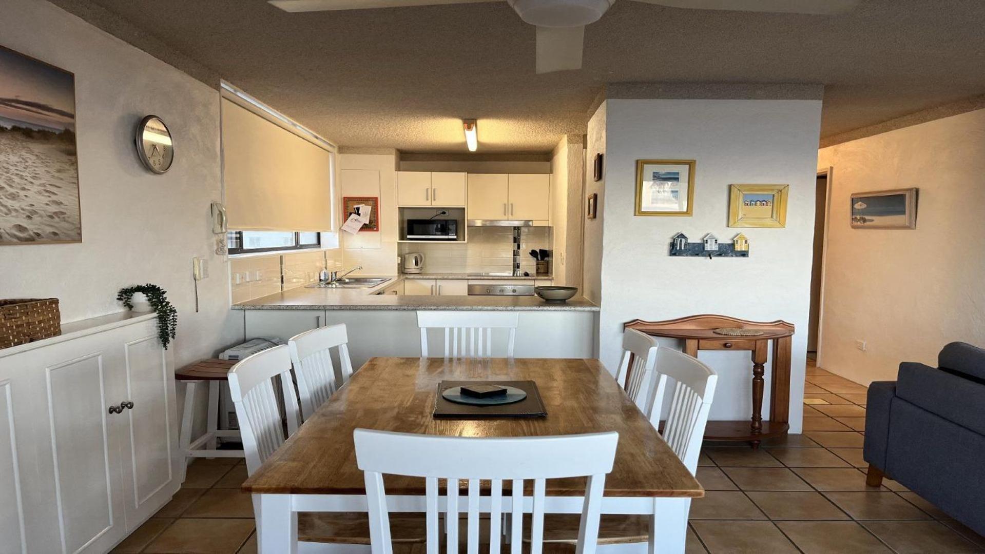 Oceanic #7 - Great Location With Ocean Views *
