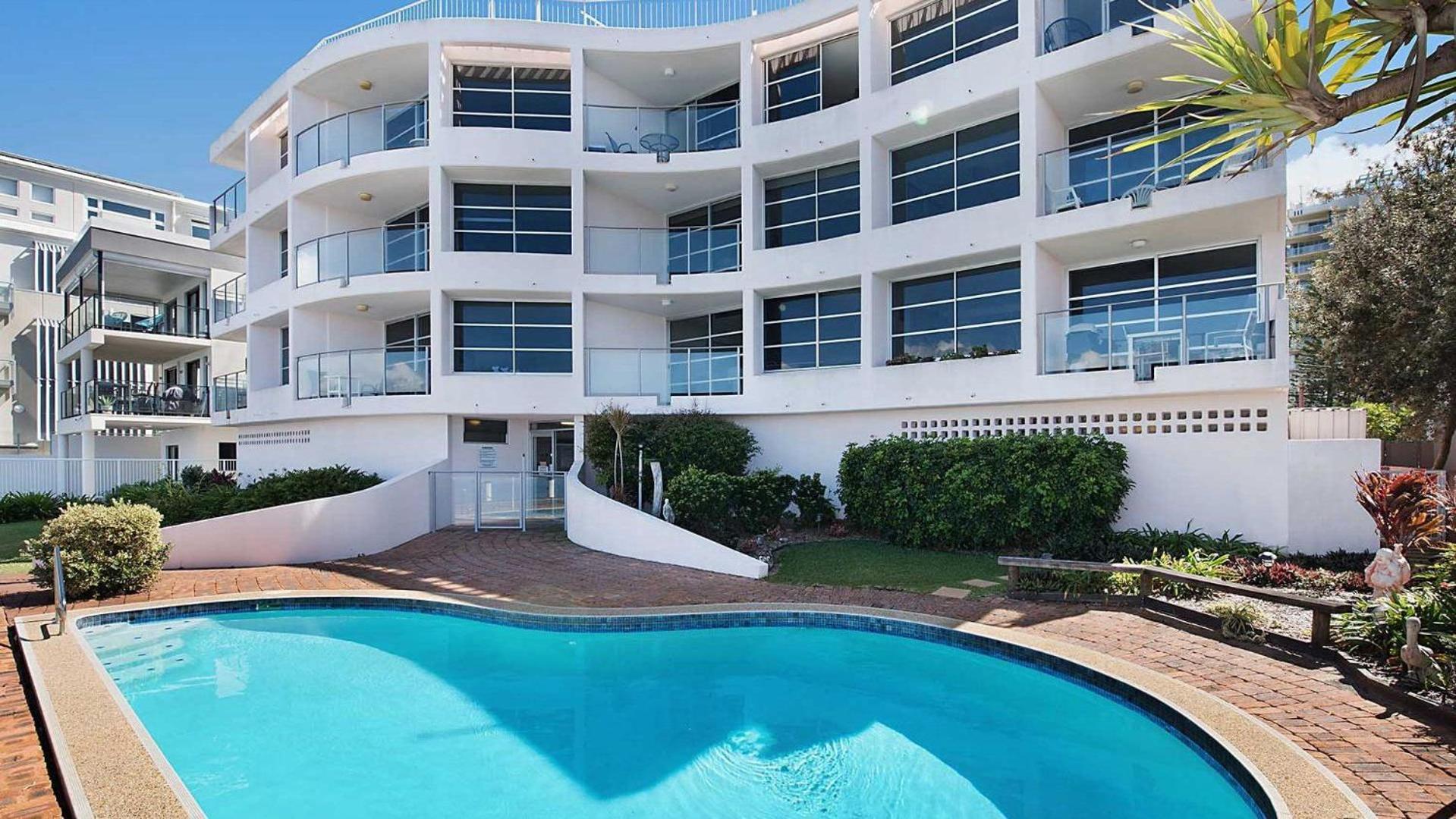 Apartment Absolute Waterfront With Rooftop! Caloundra