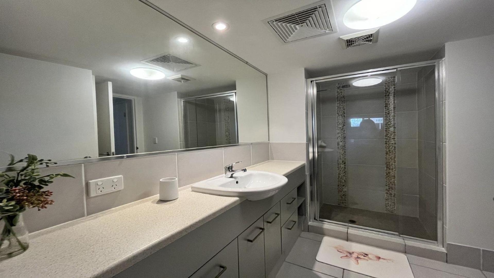 Seabourn Unit 502 Apartment Caloundra