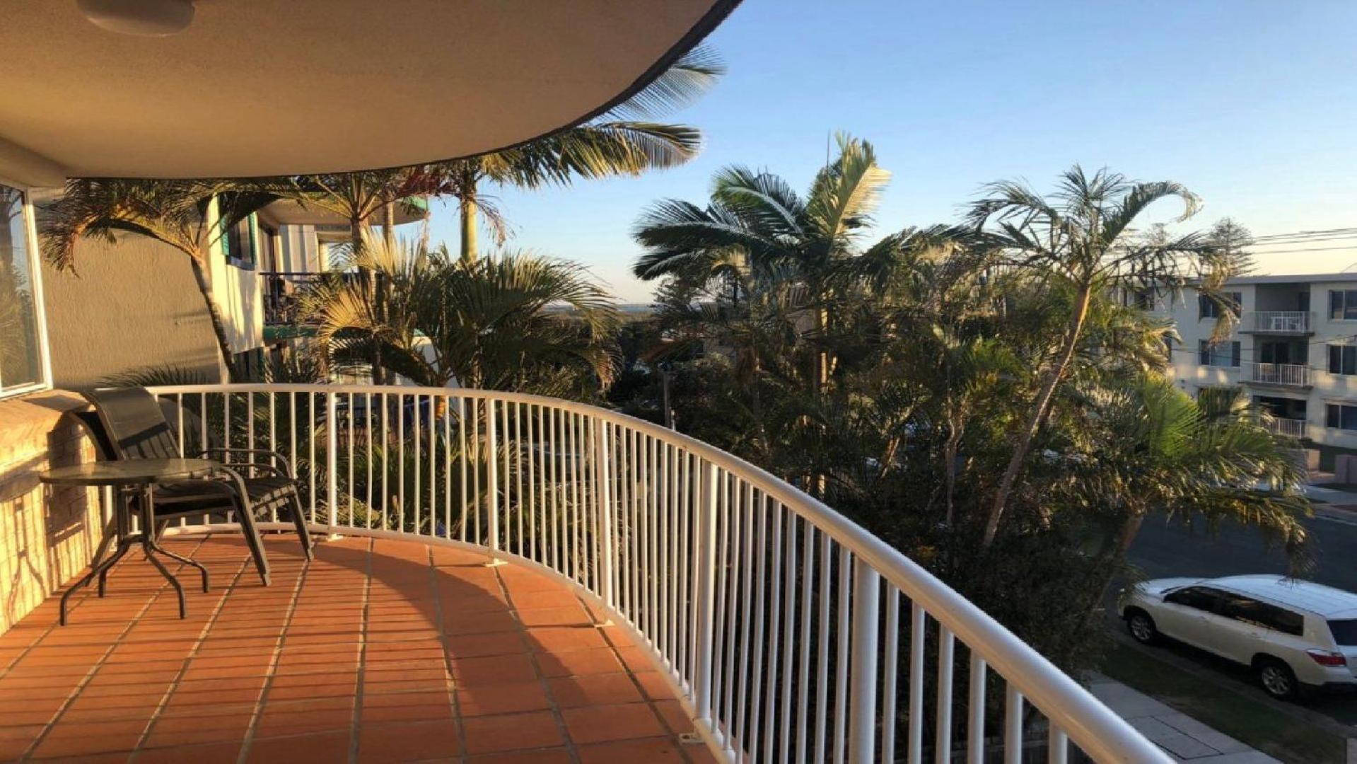 Summervale Unit 3 * Caloundra