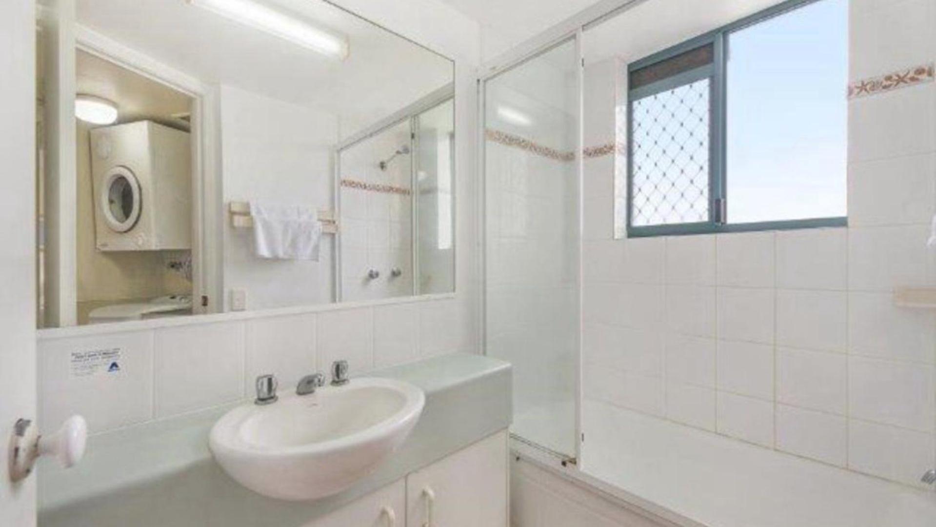Campbells Cove Unit 12 Caloundra