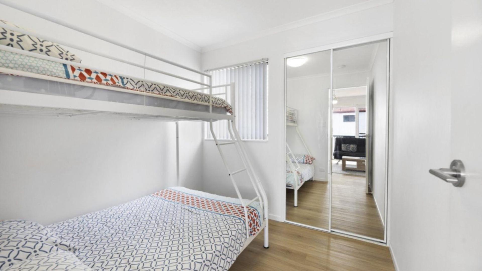 Anchors Aweigh Unit 6 Apartment *