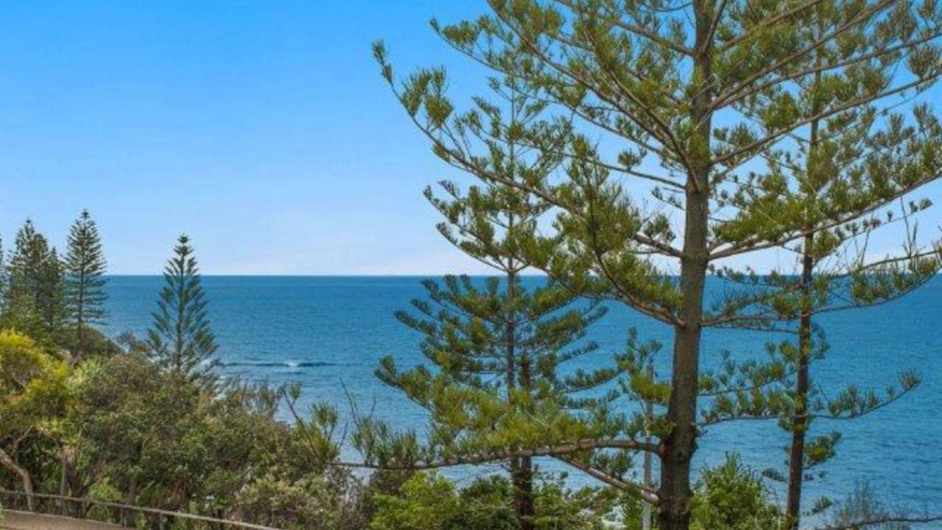 Campbells Cove Unit 12 *