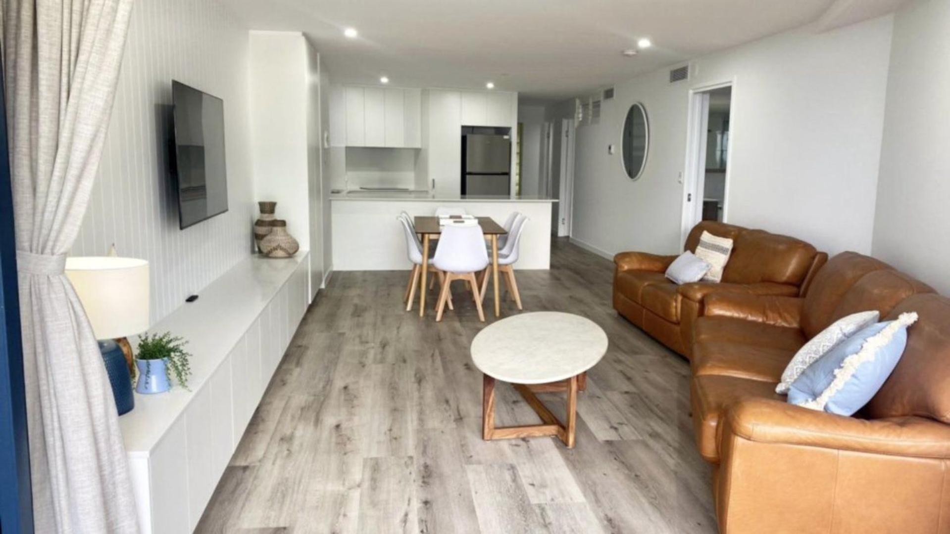 Grand Pacific Unit 10 Caloundra