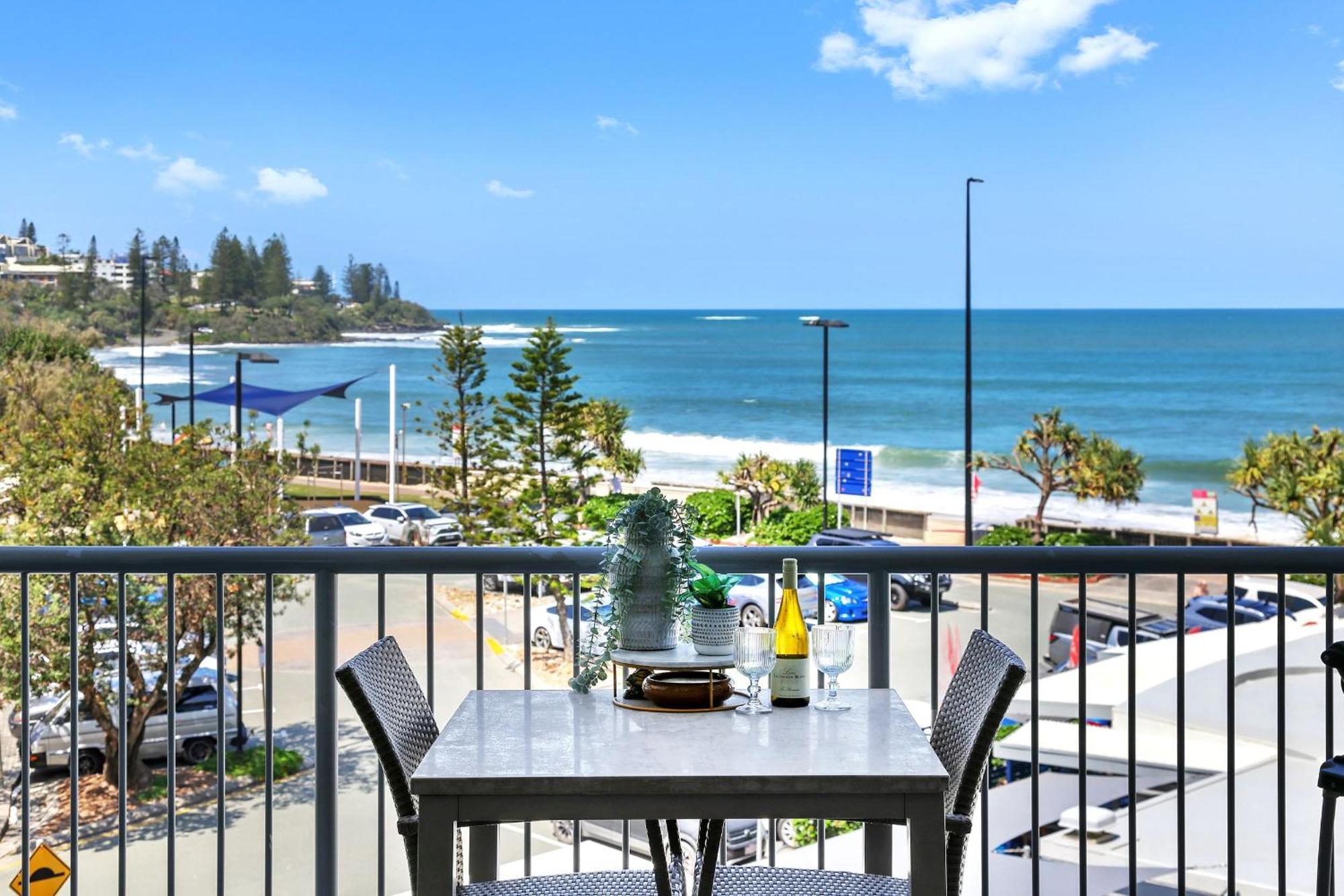 Absolute Beachfront Rolling Surf Apartment