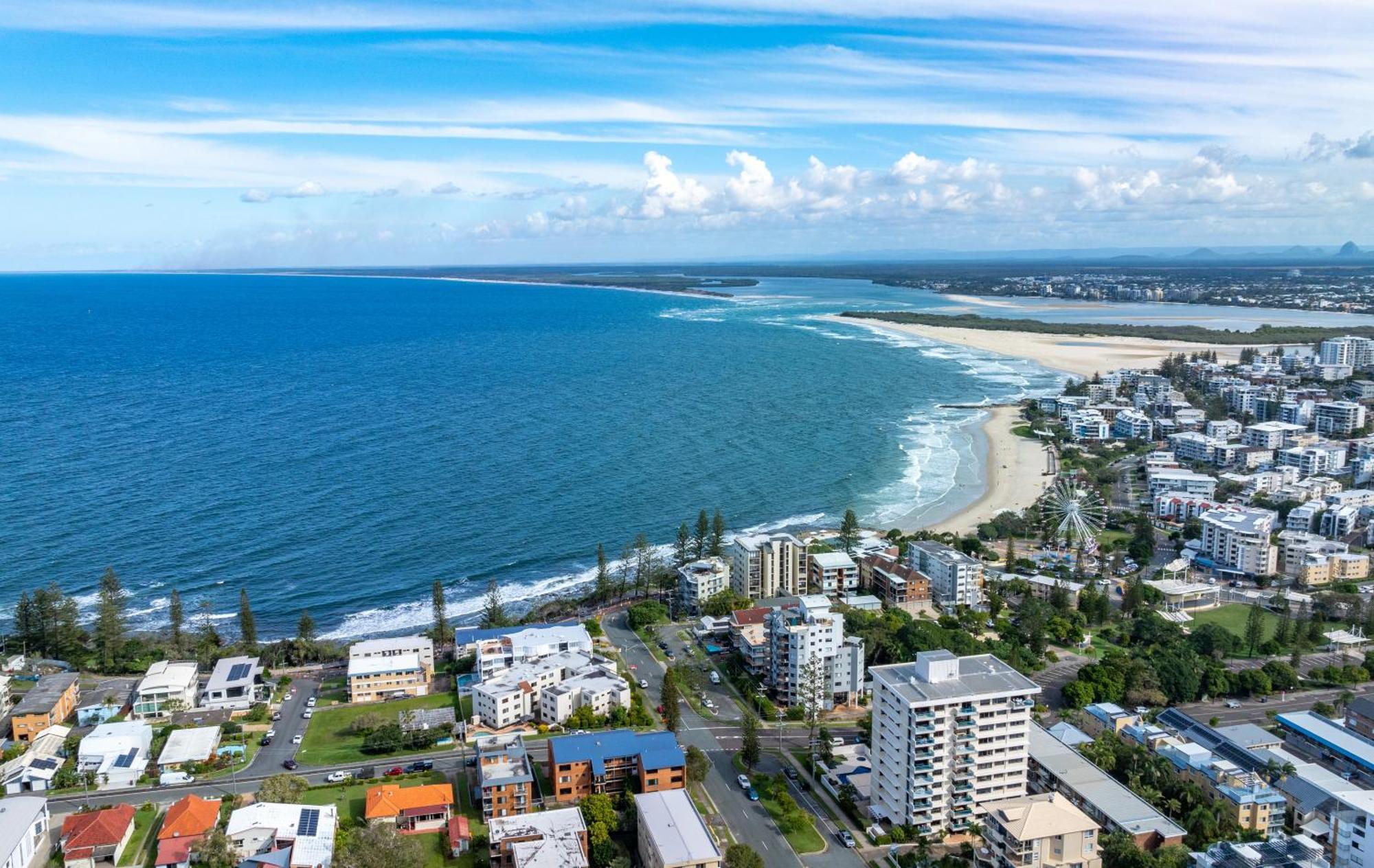 Coastal Comfort 3bd Family-friendly Wpool Apartment