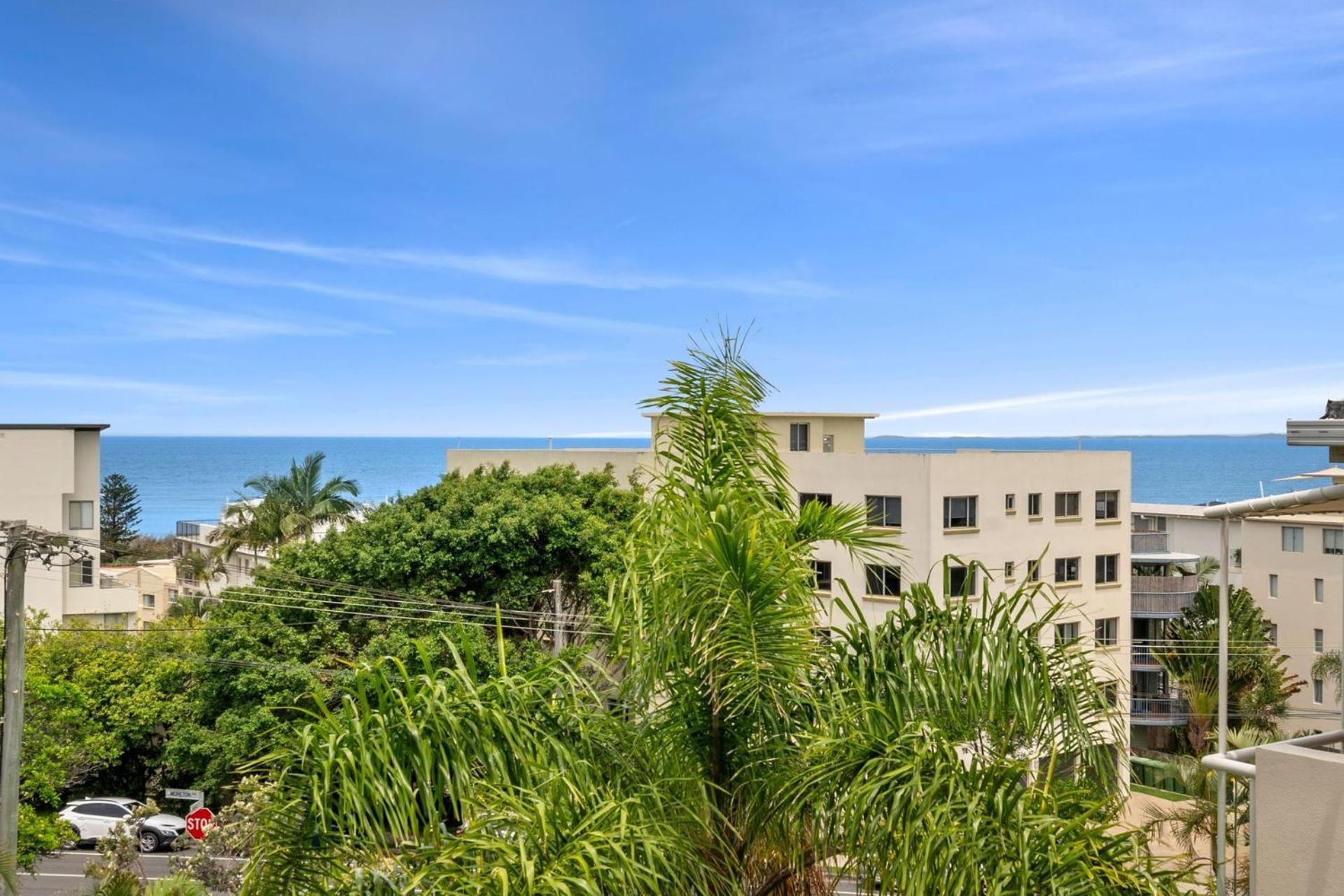 Caribbean Unit 4 * Caloundra