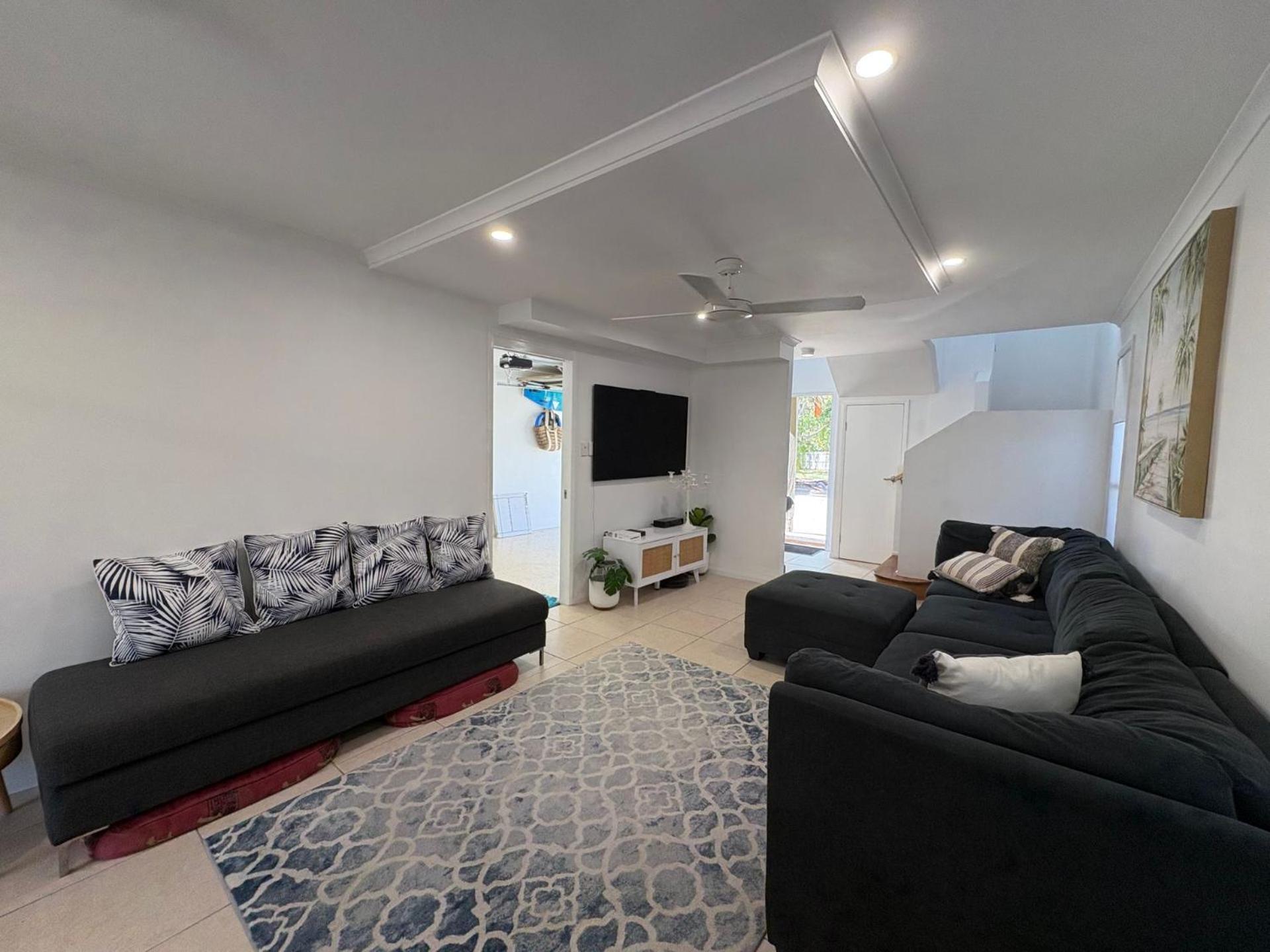 Apartment 'coasterly' Osterley Ave Unit 1 *