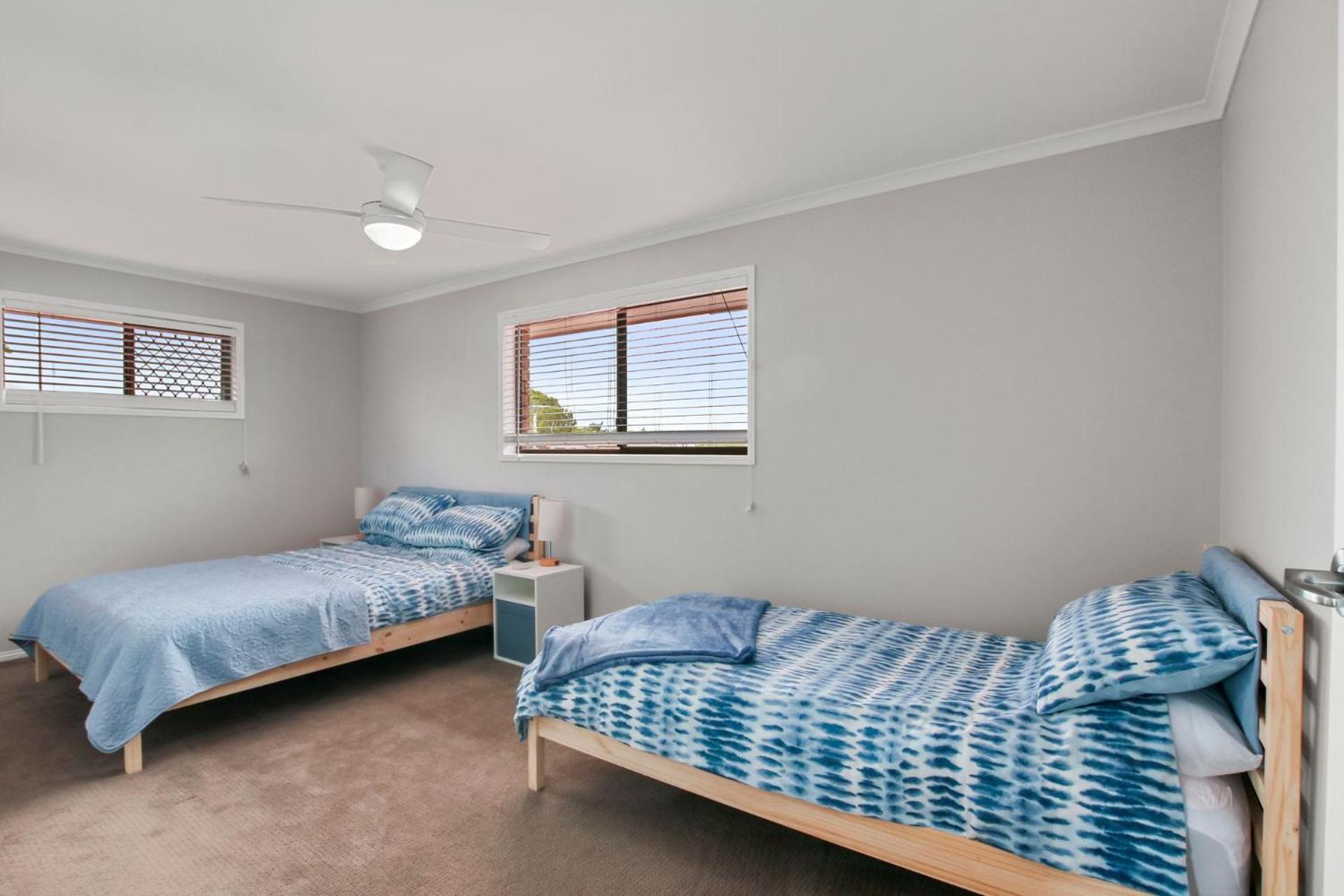 Bren Place, 6, Battery Hill *