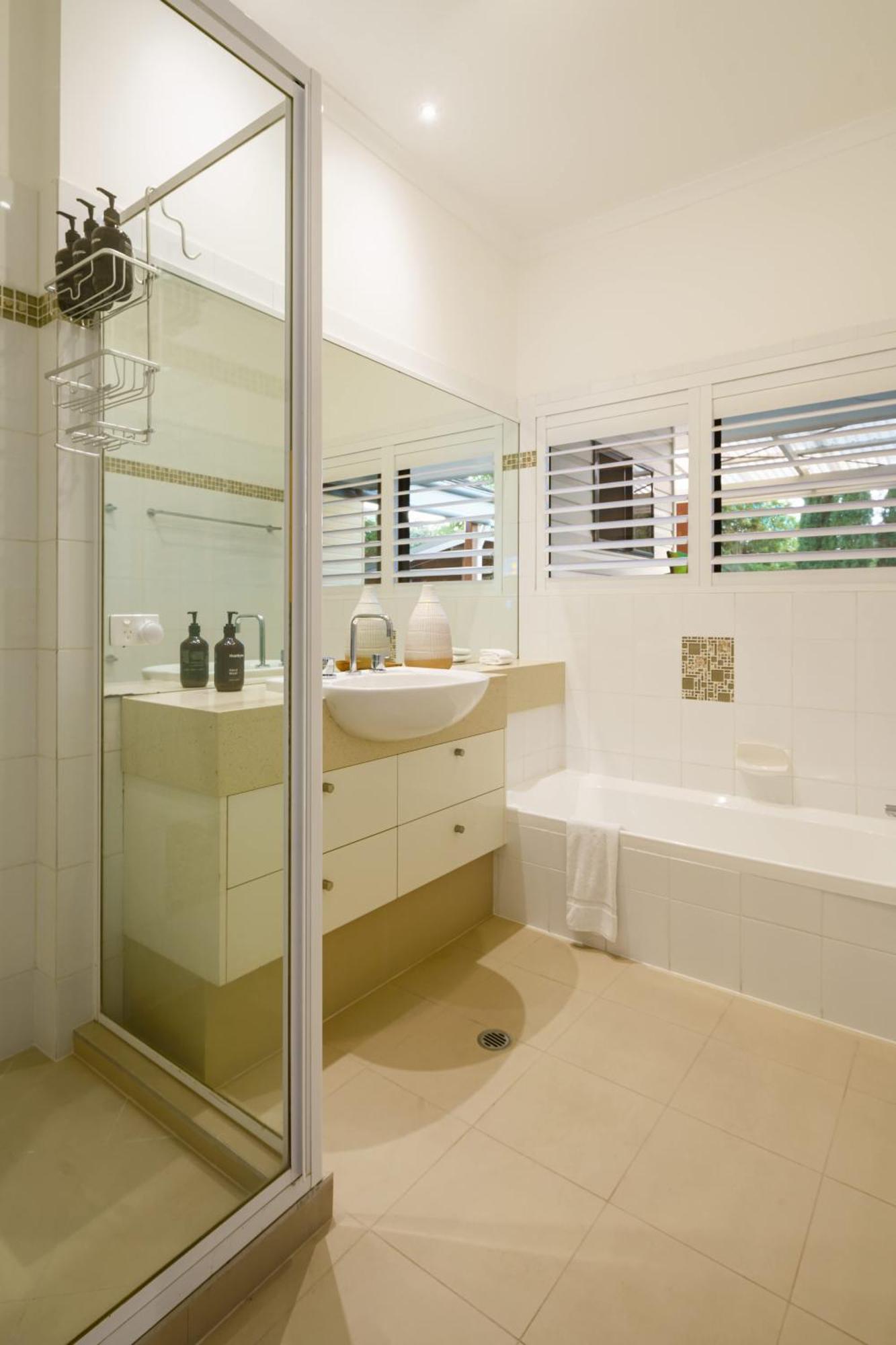 Kings Coastal Haven Holiday home Caloundra