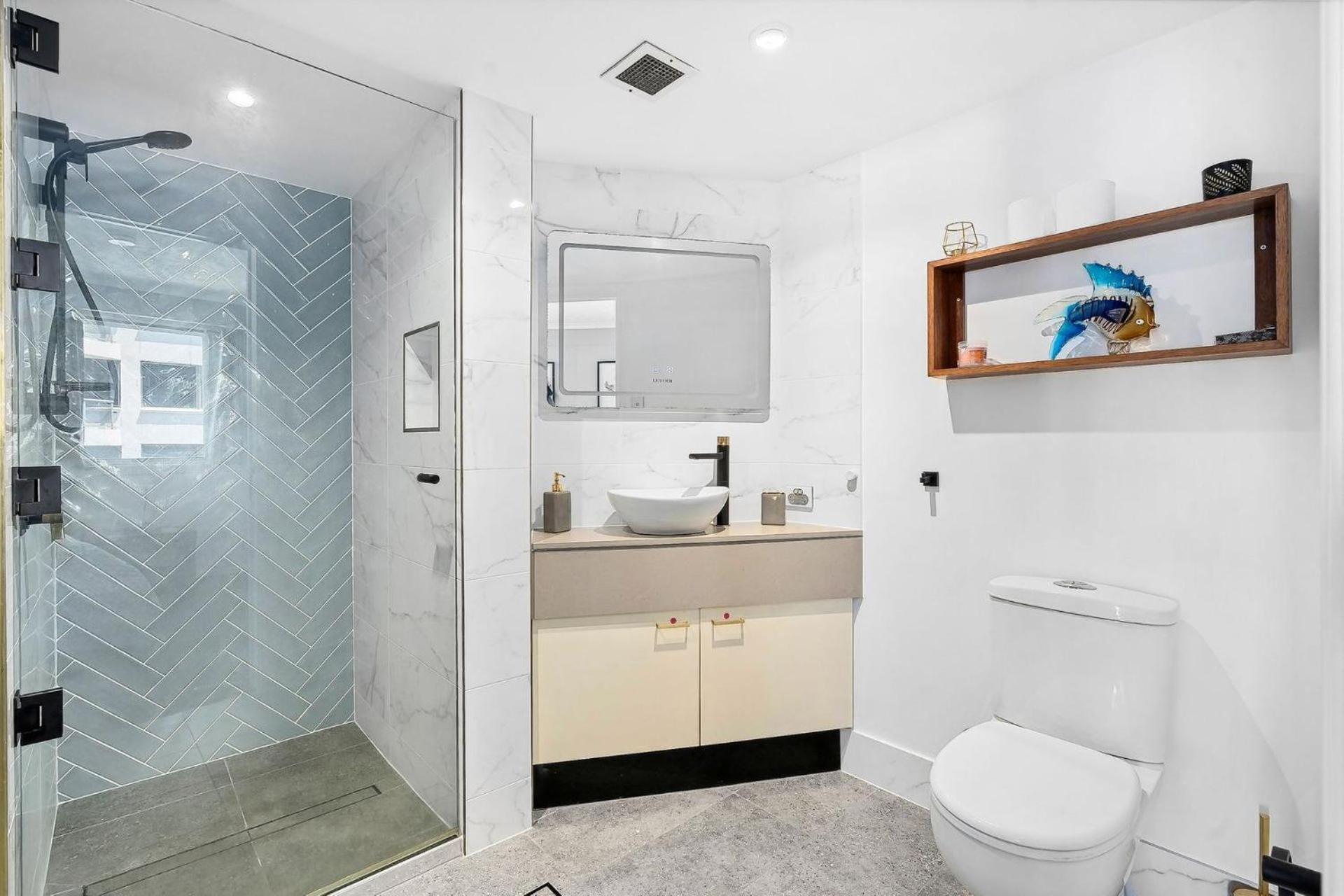 Apartment Pumicestone Unit 6 *