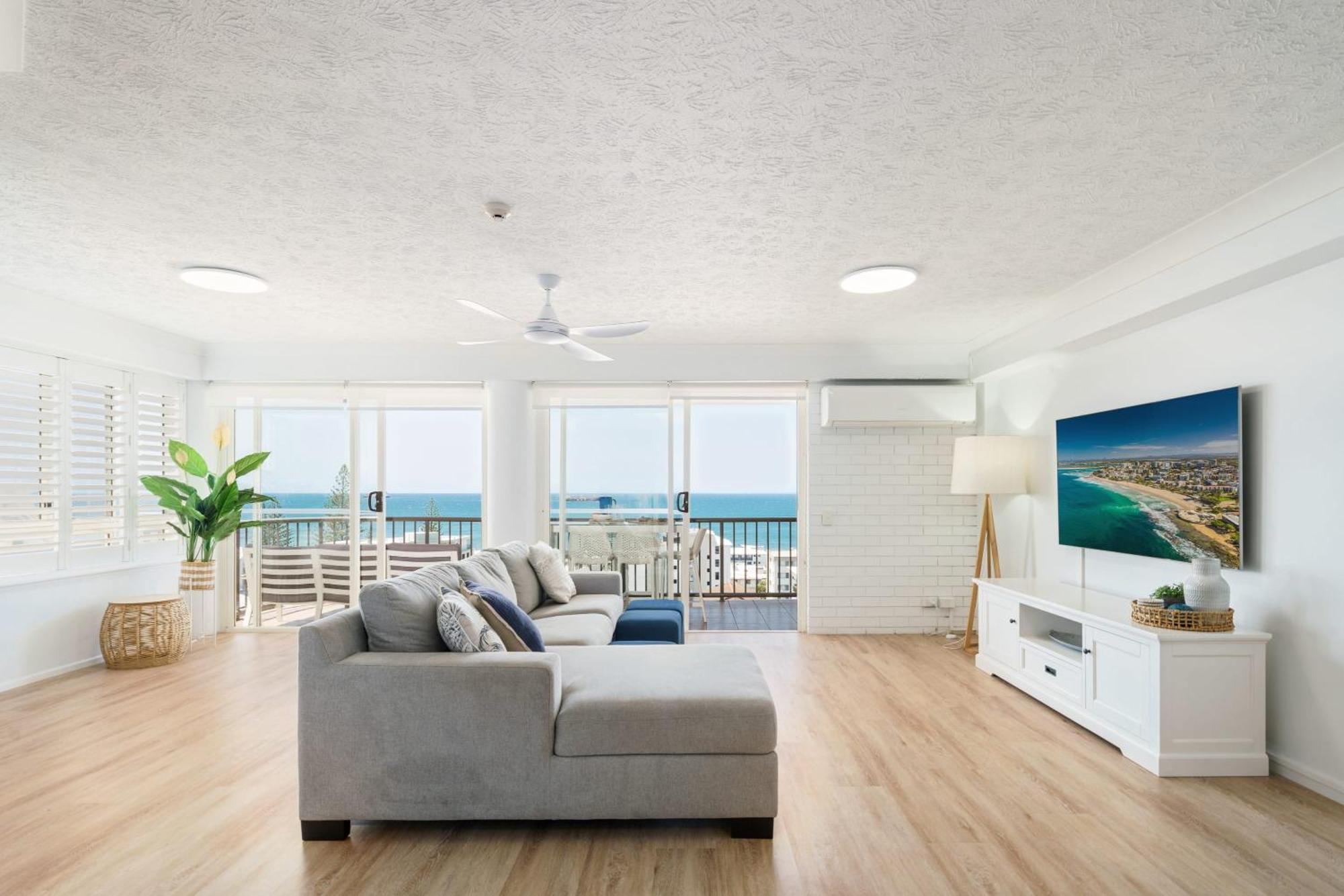 Beautiful Coastal With Epic Sea Views Caloundra