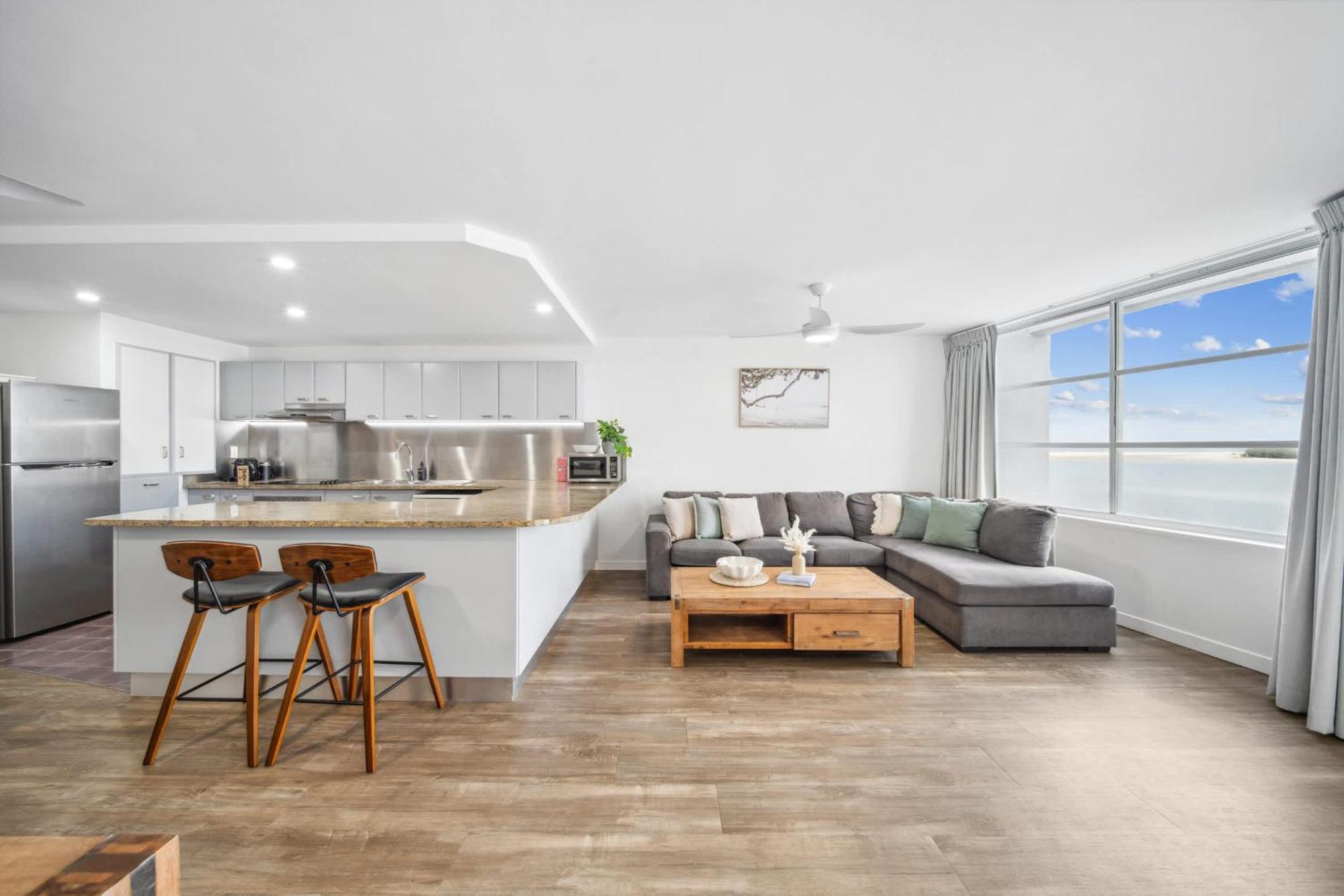 Apartment Pumicestone Passage Waterfront Escape Caloundra