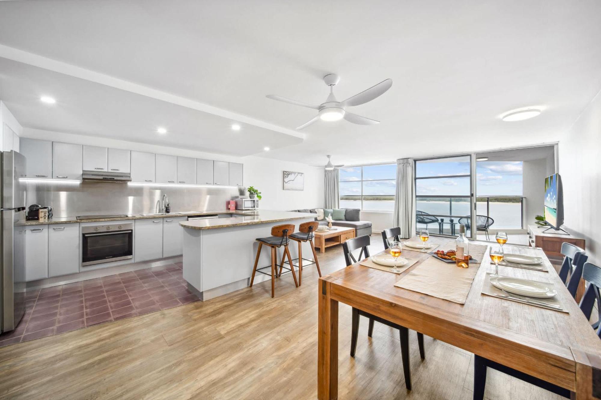 Pumicestone Passage Waterfront Escape * Caloundra