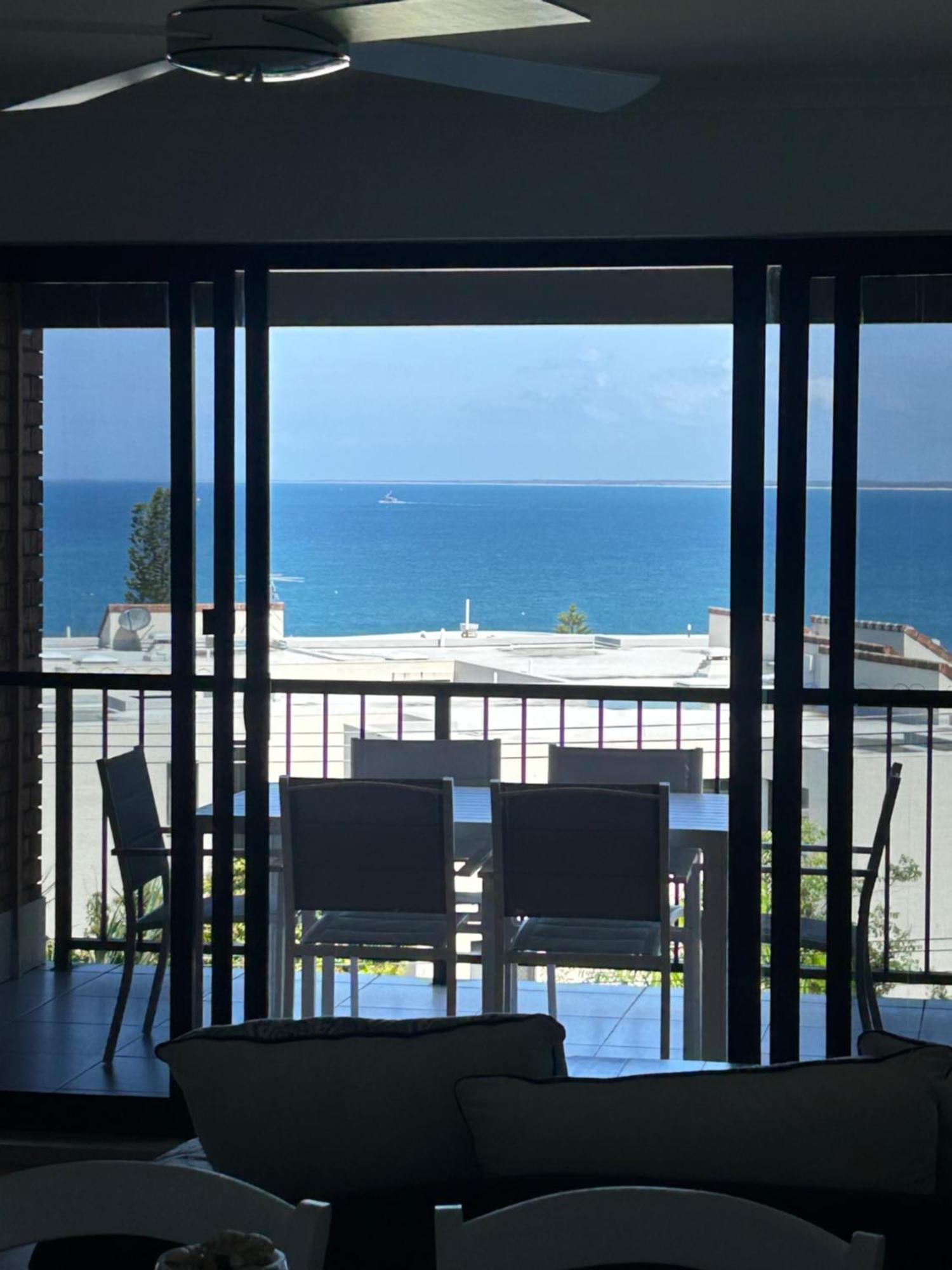 Ocean Views Forever * Caloundra