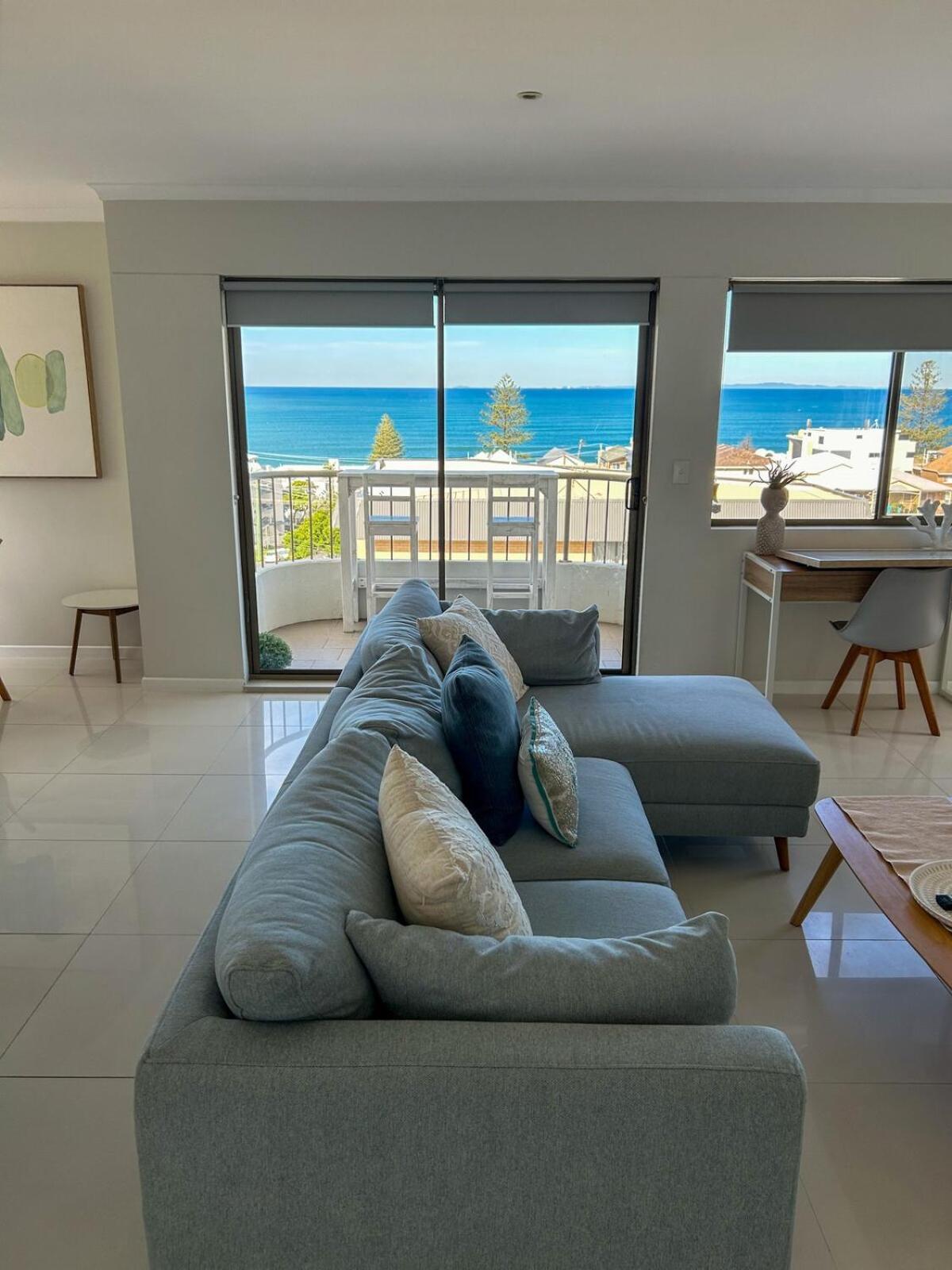Apartment Serene Beachside