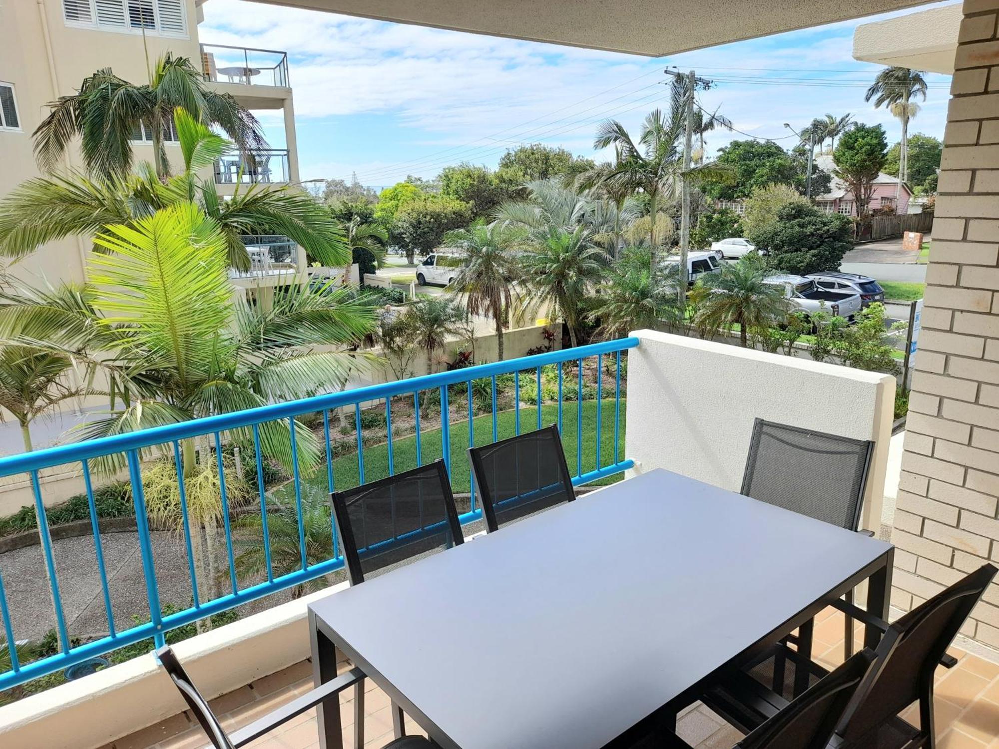Aparthotel Burgess @ Kings Beach