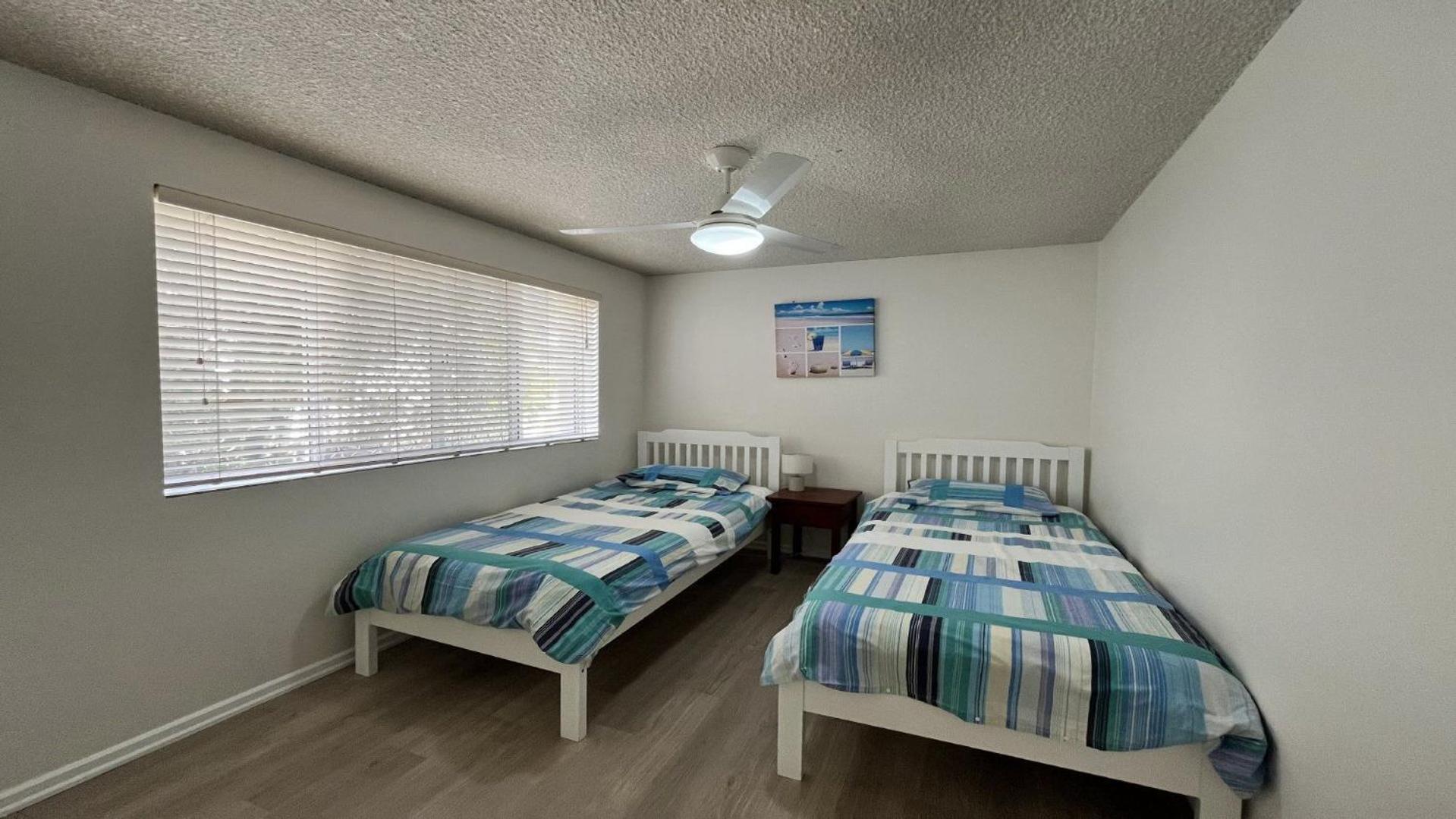 Minutes To The Sand, Family Friendly, Great Spot Apartment