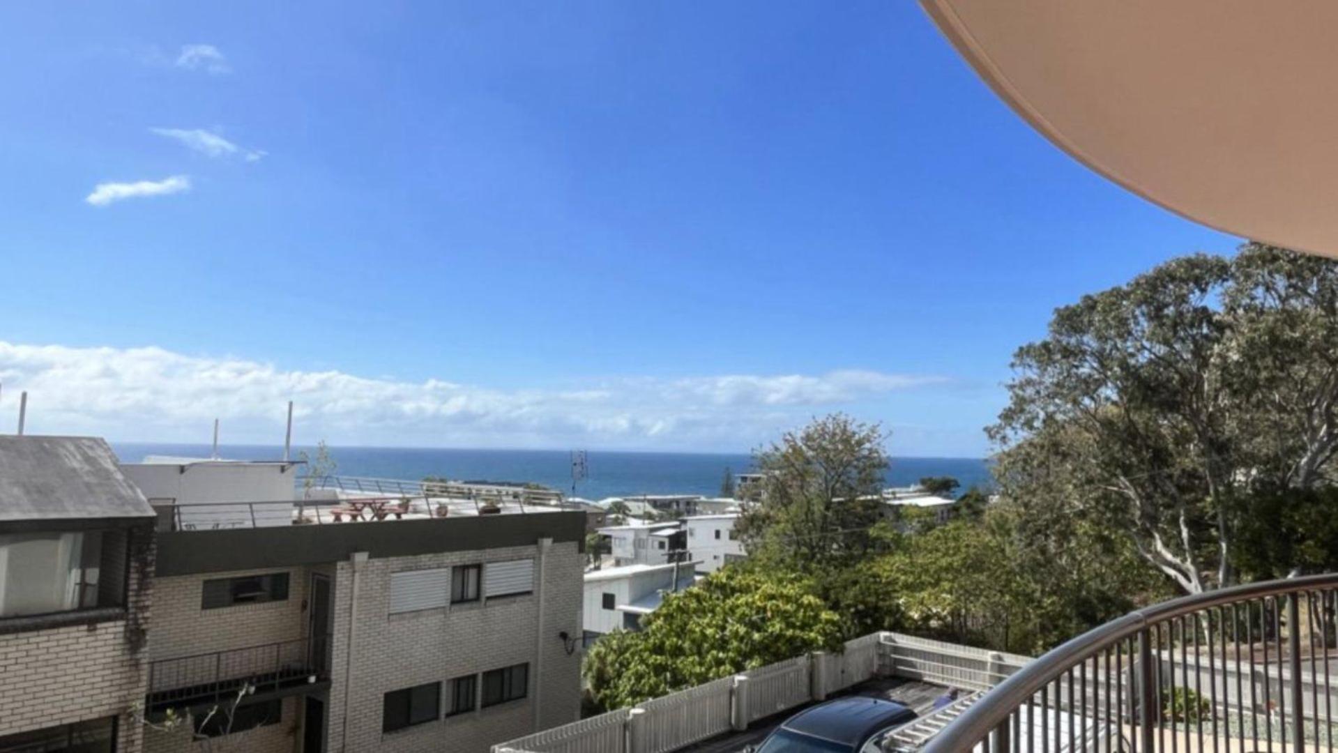 Highpoint Unit 2 Caloundra