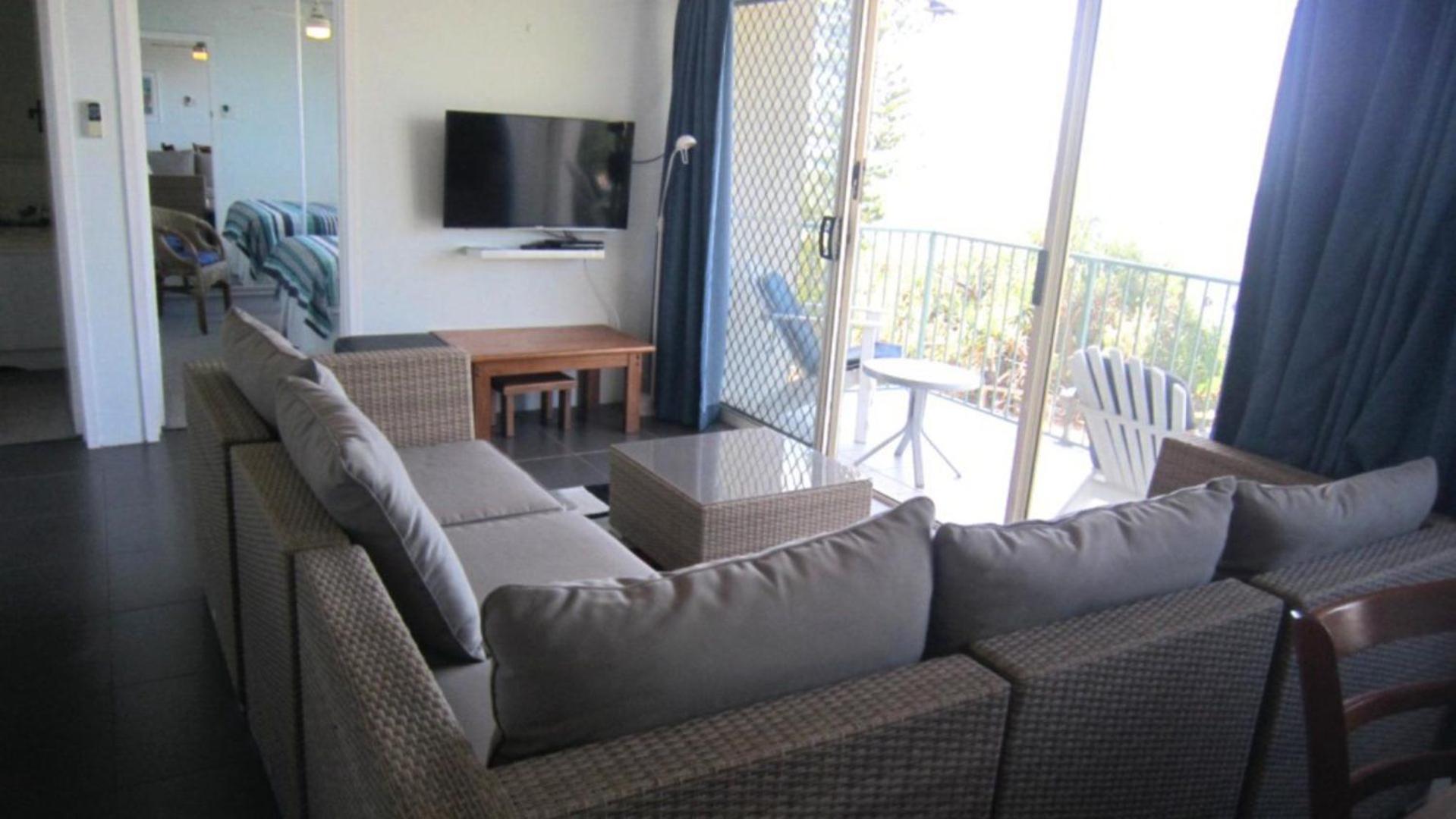 Shoreline Unit 2 Apartment Caloundra