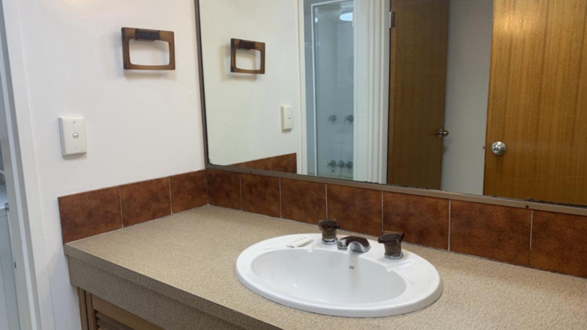 Apartment Allamanda Place Unit 5