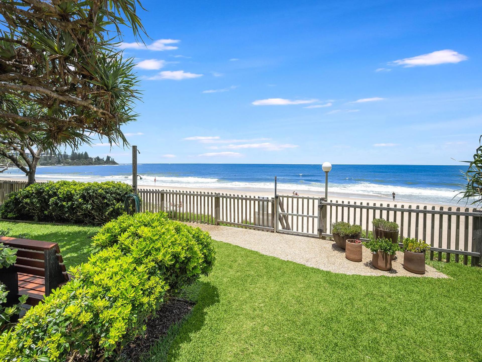 Apartment Pandanus Court