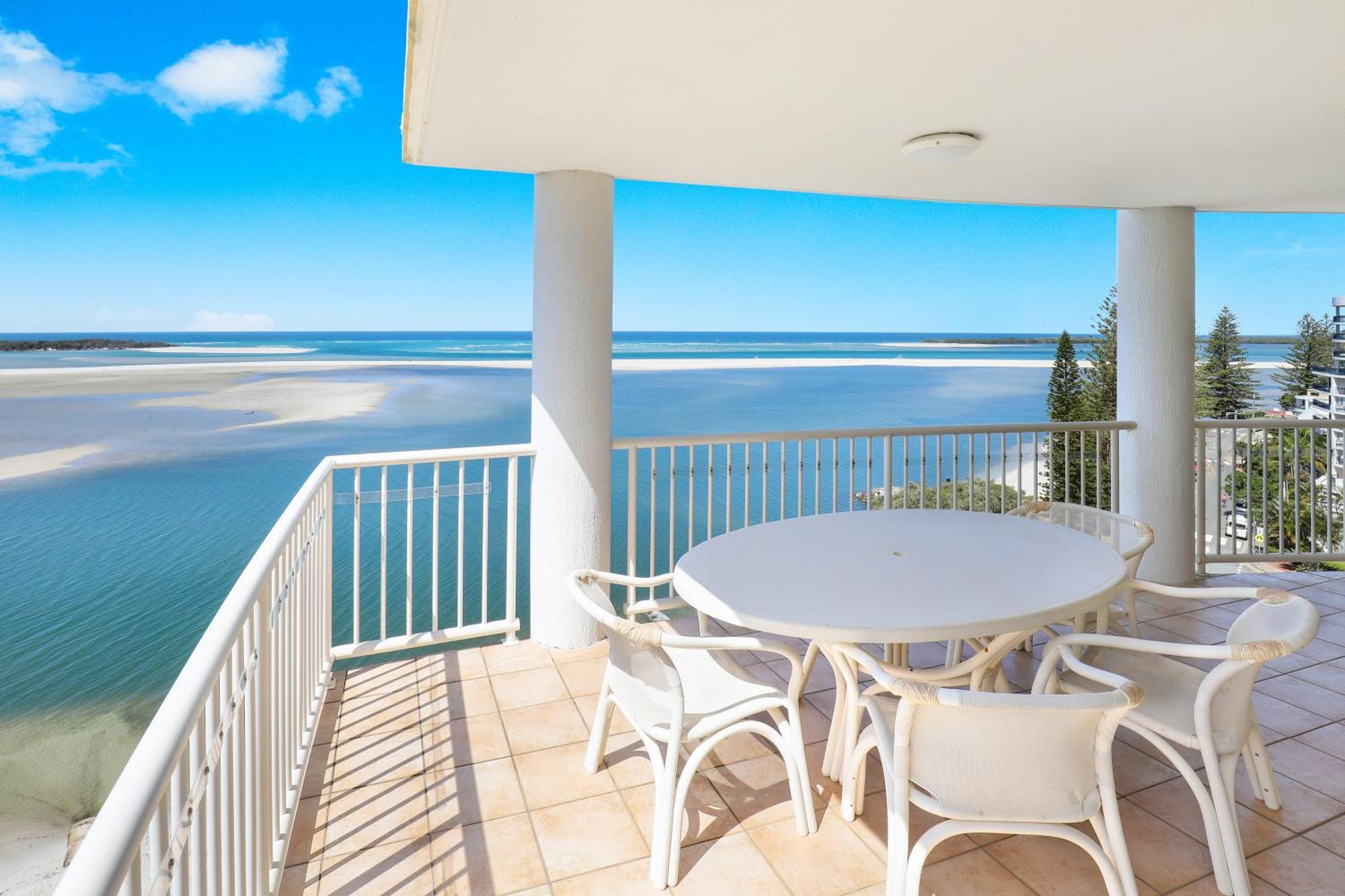 Riviere On Golden Caloundra