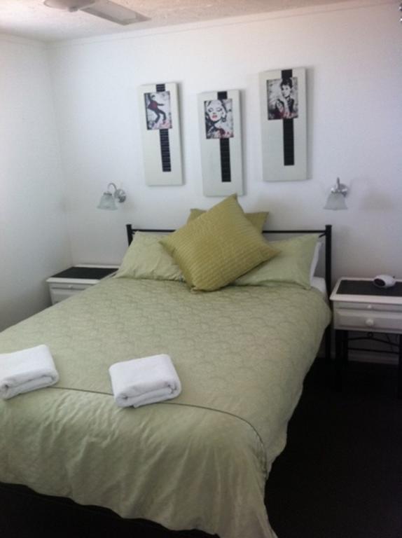 Aparthotel Merrima Court Holidays
