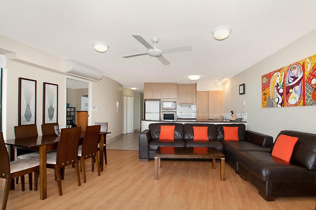 Windward Passage 4* Caloundra