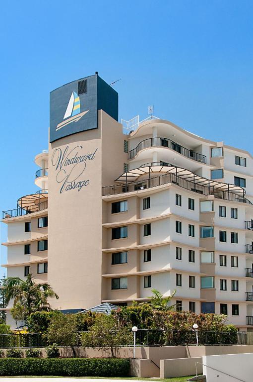 Windward Passage 4*