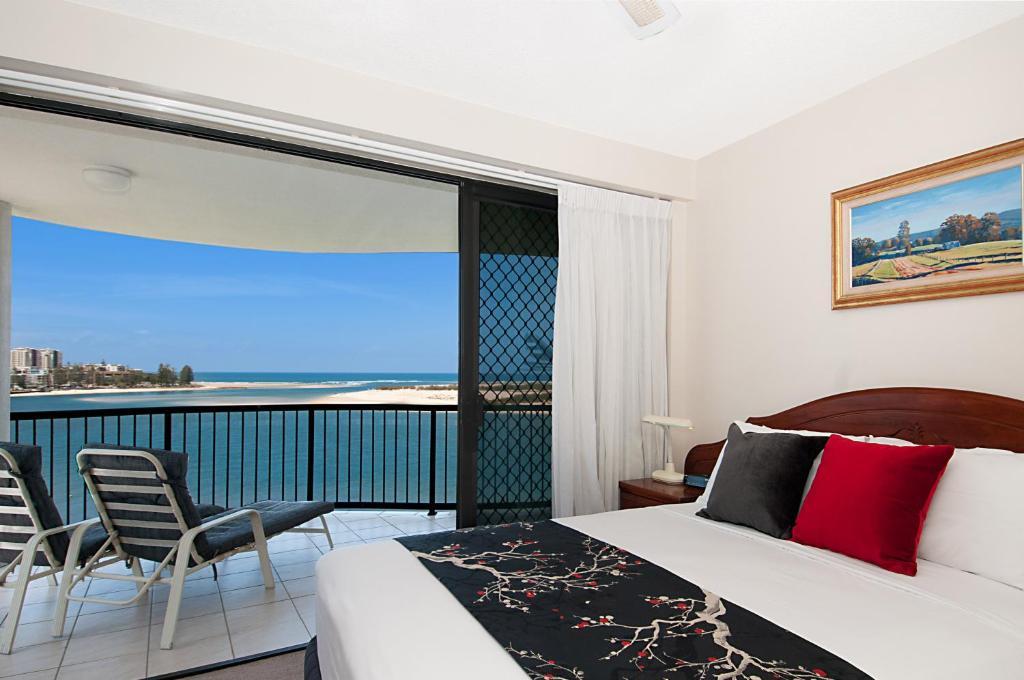 Windward Passage Aparthotel 4*
