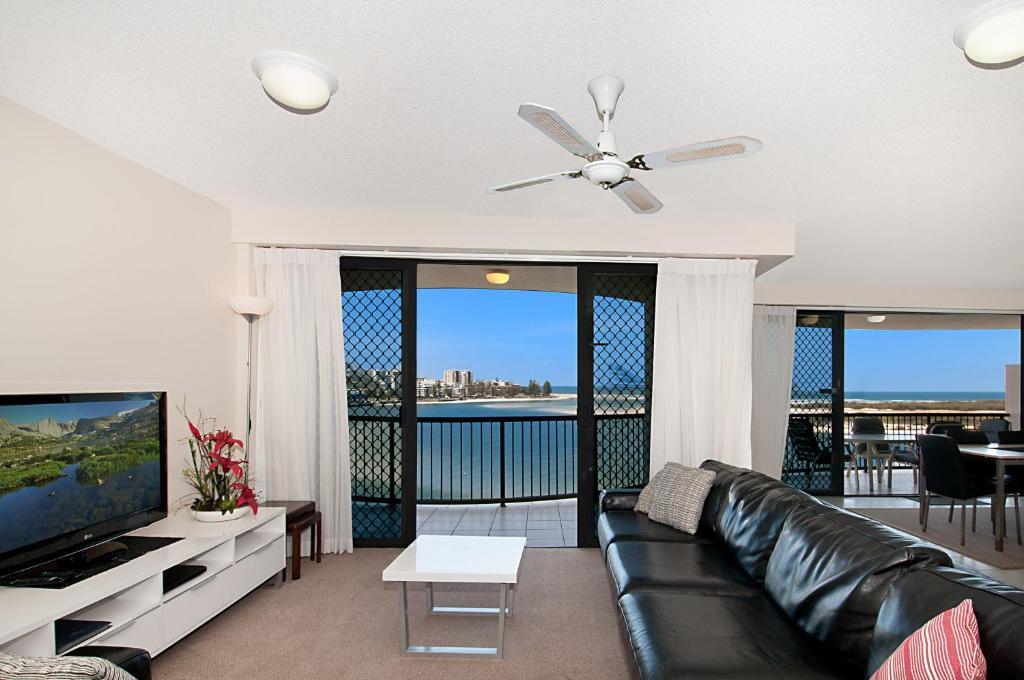 Windward Passage Caloundra
