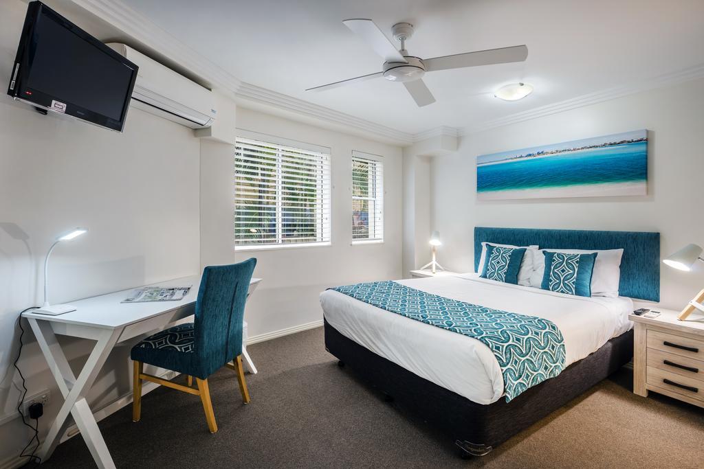 Watermark Aparthotel 4*