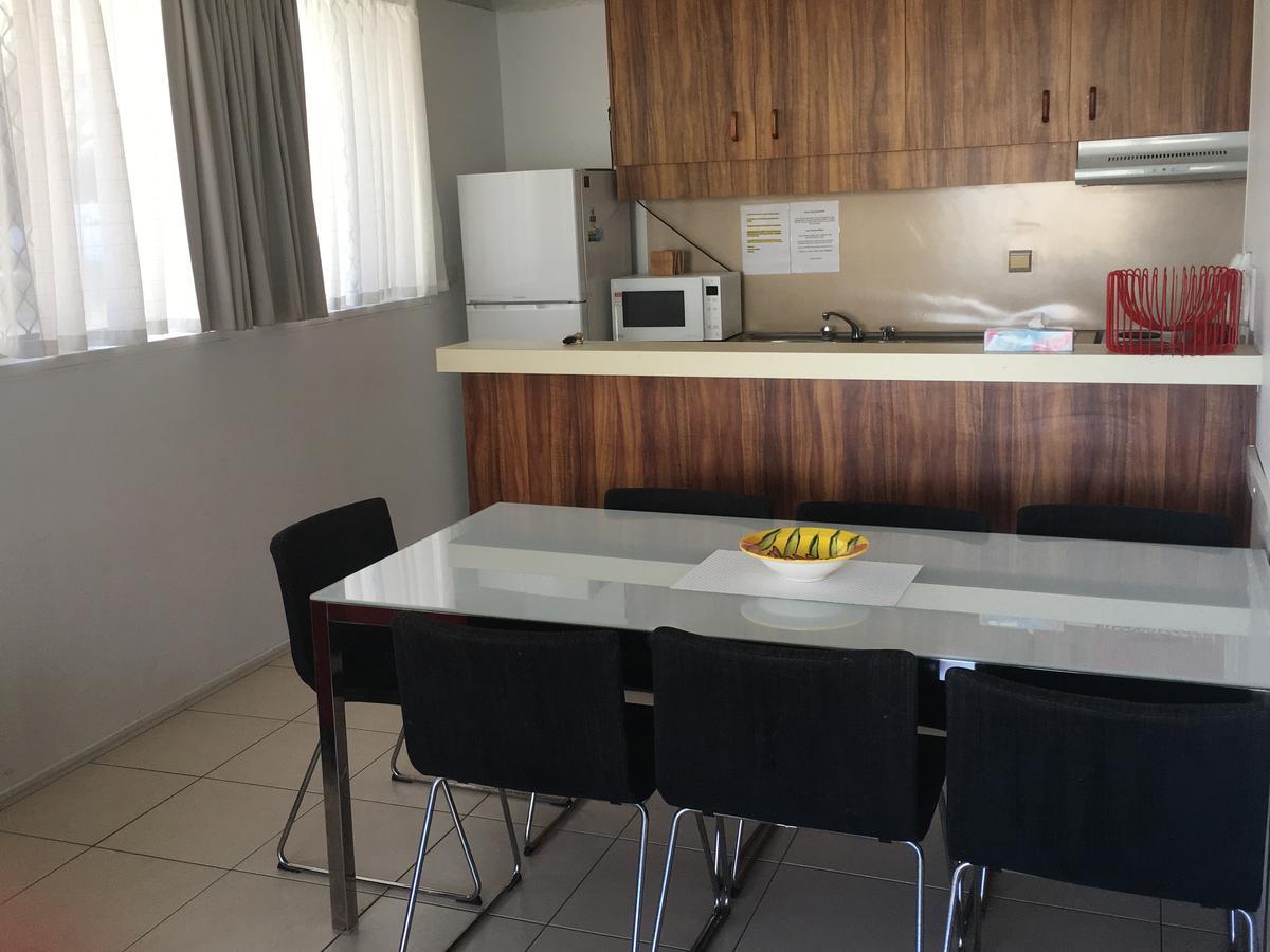Merrima Court Holidays Caloundra
