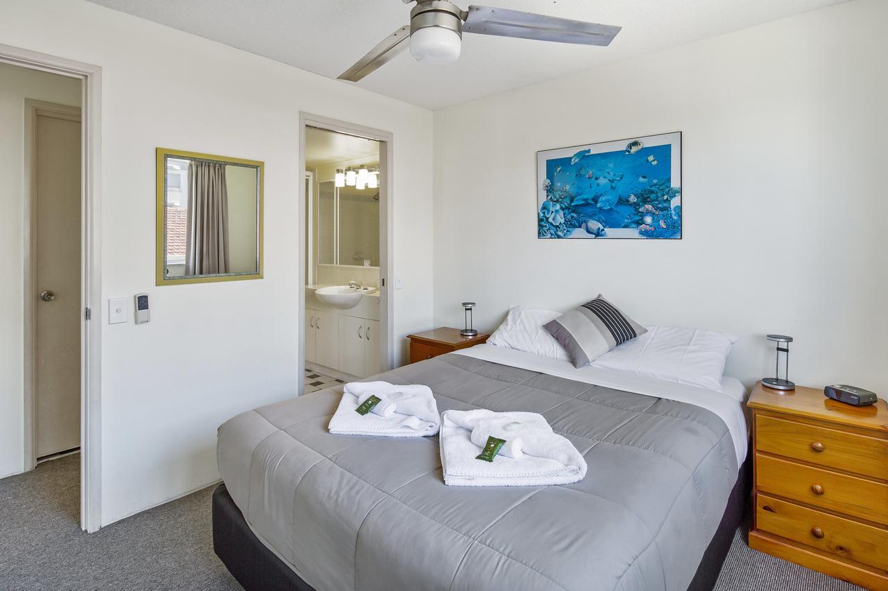 Cheltenham Aparthotel 3*