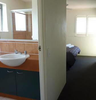 Kings Bay Aparthotel Caloundra