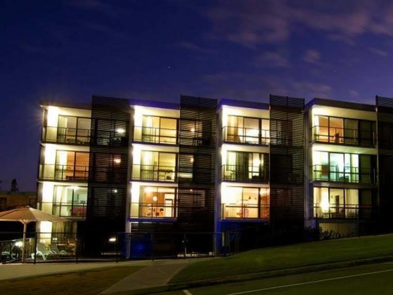 Merrima Court Holidays Aparthotel 4*