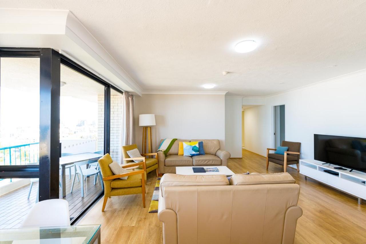 Burgess @ Kings Beach Aparthotel 3*