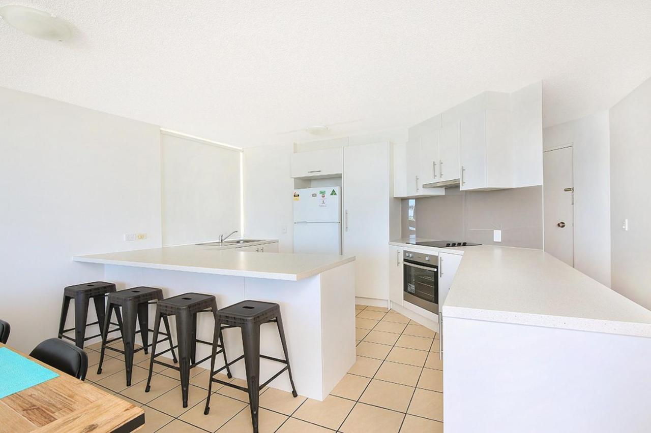 Eastbourne U4 80 Esplanade Golden * Caloundra