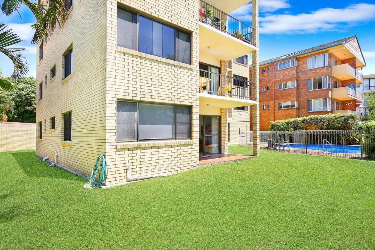 Apartment Golden Shores Unit 1 21 Landsborough Parade