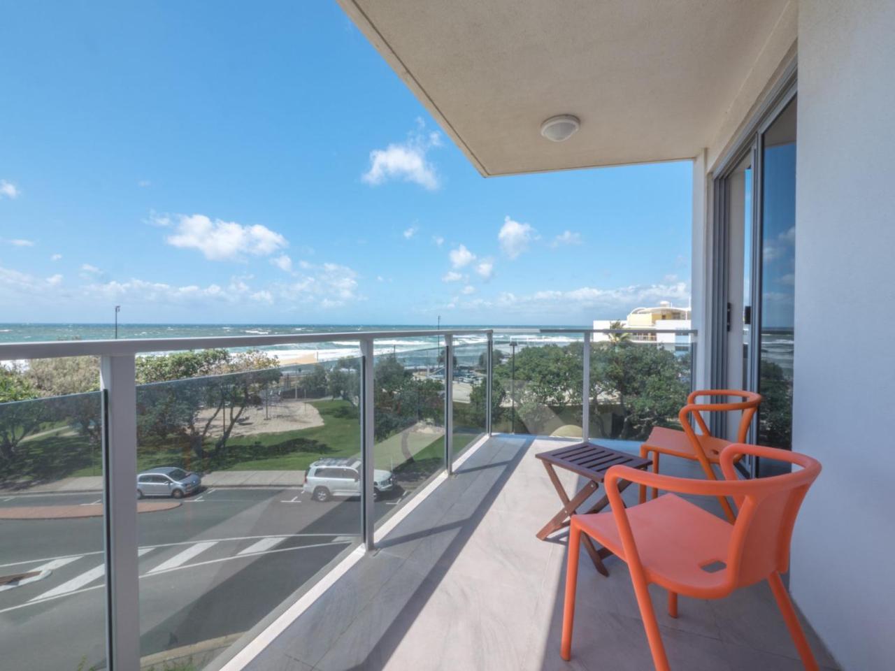 Pacific Towers Unit 4 19 Ormonde Tce Kings