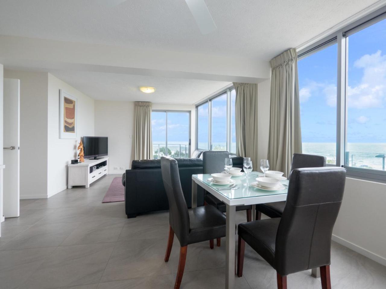Pacific Towers Unit 4 19 Ormonde Tce Kings Apartment