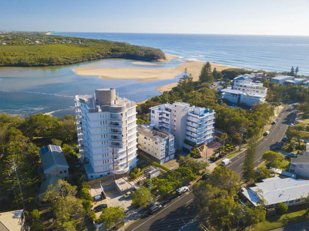 The Outlook U8 9 Hume Parade Apartment *