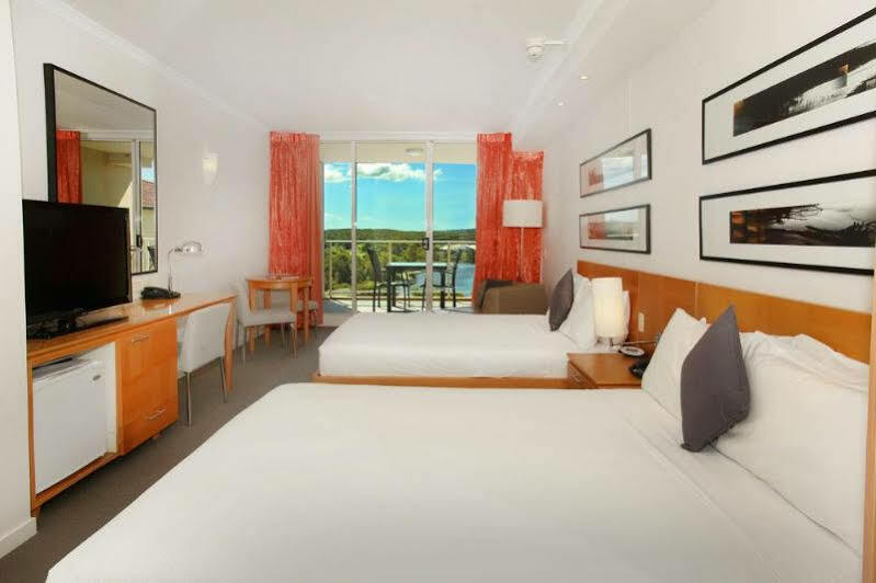 Pelican Waters Golf Sunshine Coast Resort Caloundra