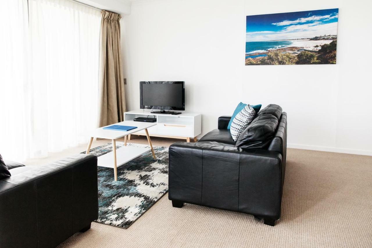 Ocean Views 4*